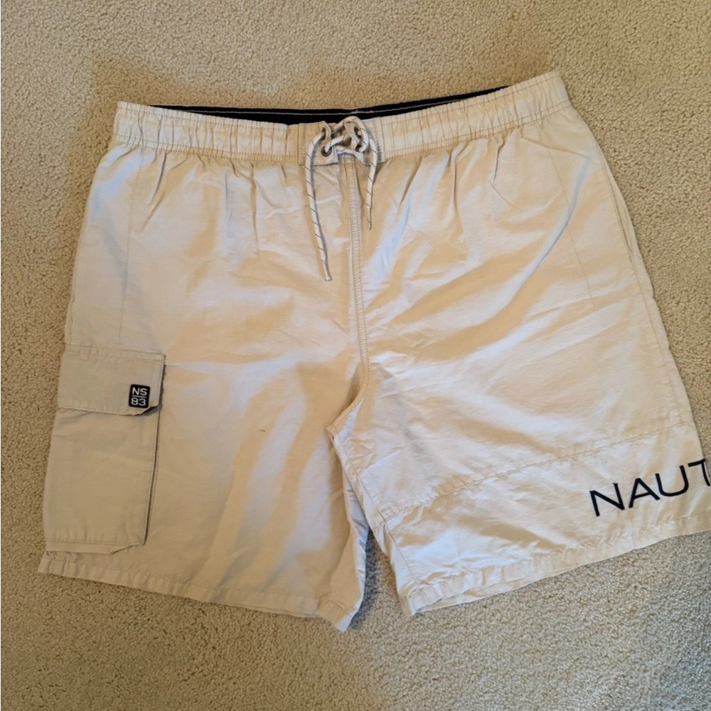 Nautica Light Tan Cargo Shorts Vintage Classic Brand New Condition